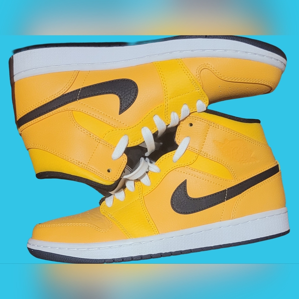 Jordan Retro 1 Mens Sz 9 University Gold